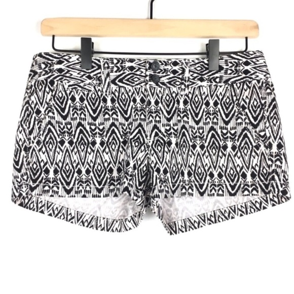 AMERICAN EAGLE Chino Shorts Ikat Aztec Southwestern Tribal Boho Stretch Size 0 - Picture 1 of 8
